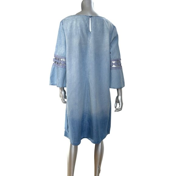 A.N.A Denim Ombre Shift Dress W/ Crochet Bell Sleeves Size 16 - Picture 3 of 8